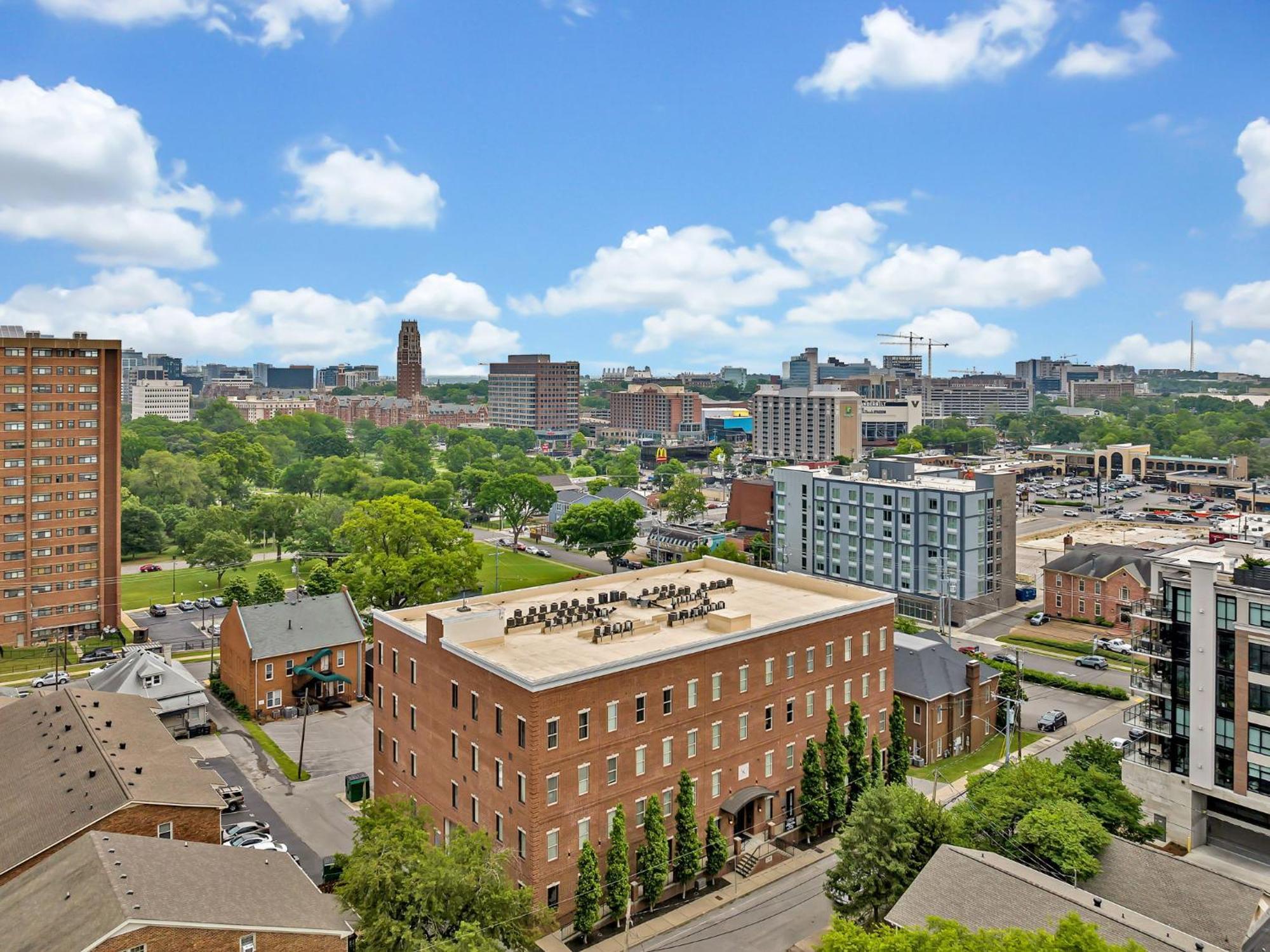 Holiday home Broadway Blues At Lofts At Vandy West End *