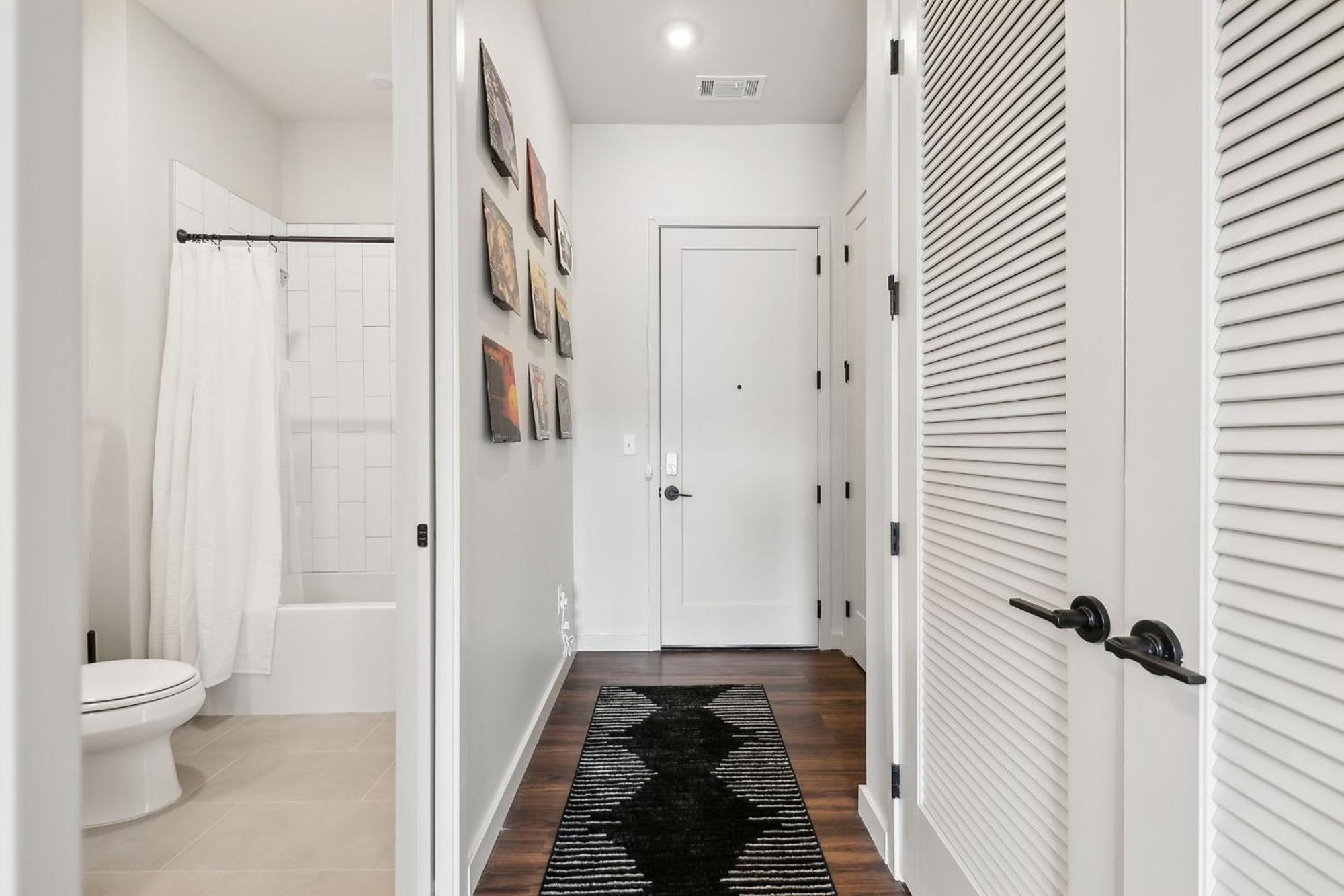 Apartment Heart Of Music Row Walk To Vanderbilt & Nashville