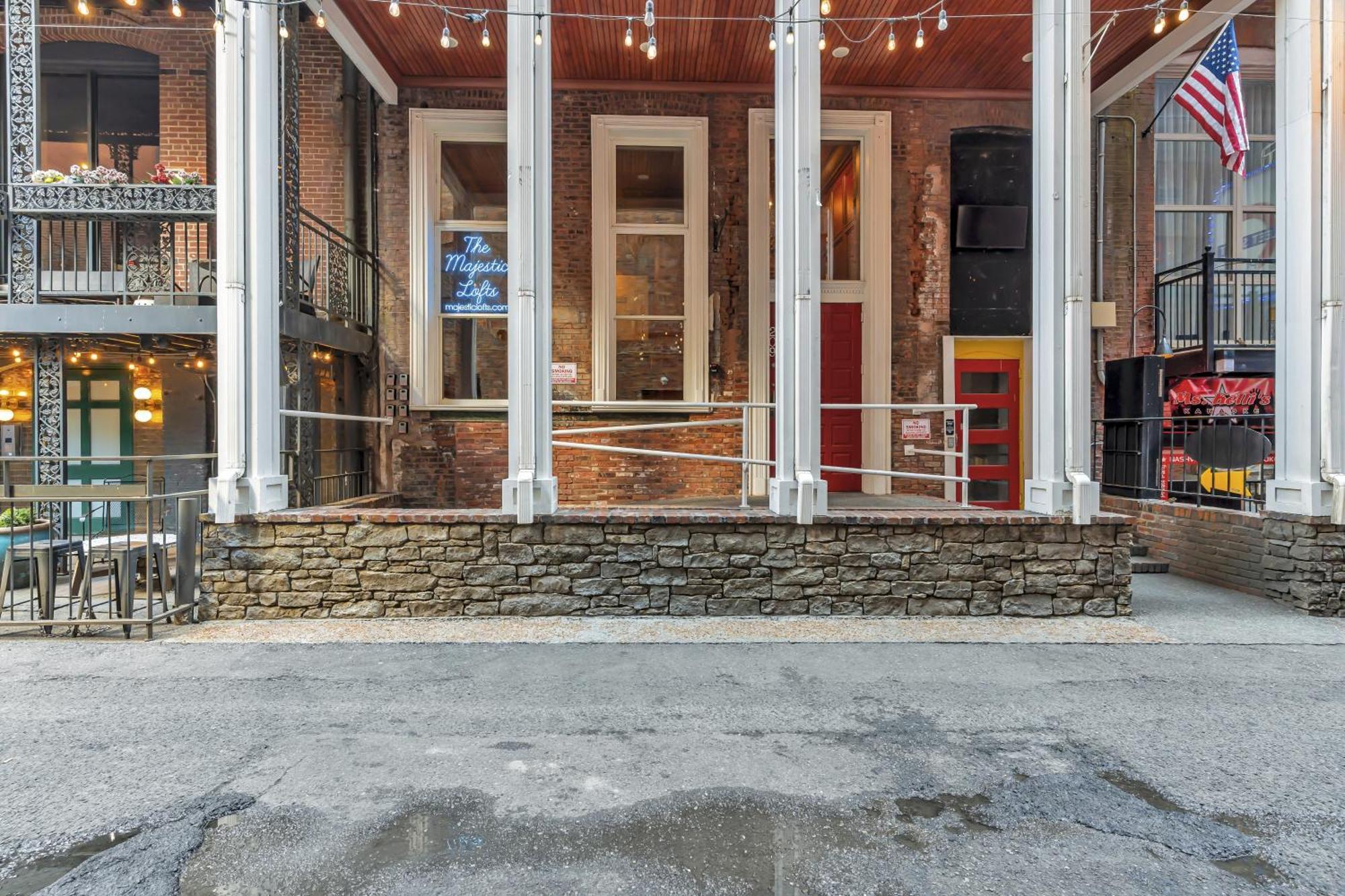 The Majestic Lofts Apartment Nashville