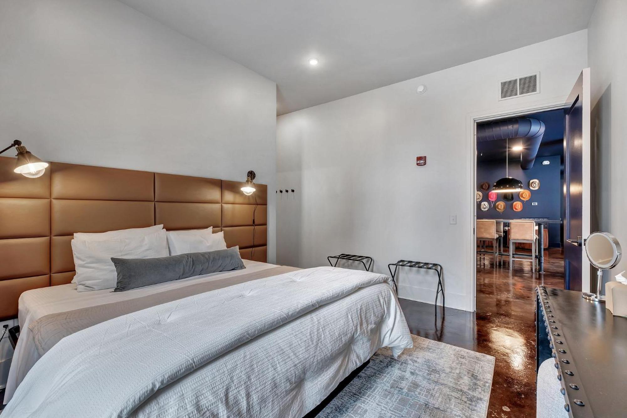 Lower Broadway 4br By Maddox * Nashville