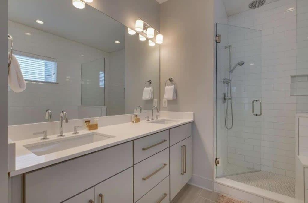 Gorgeous 2miles To Lower Broadway Holiday home