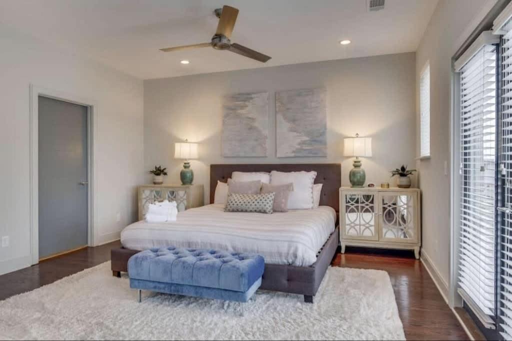 Gorgeous 2miles To Lower Broadway Holiday home *