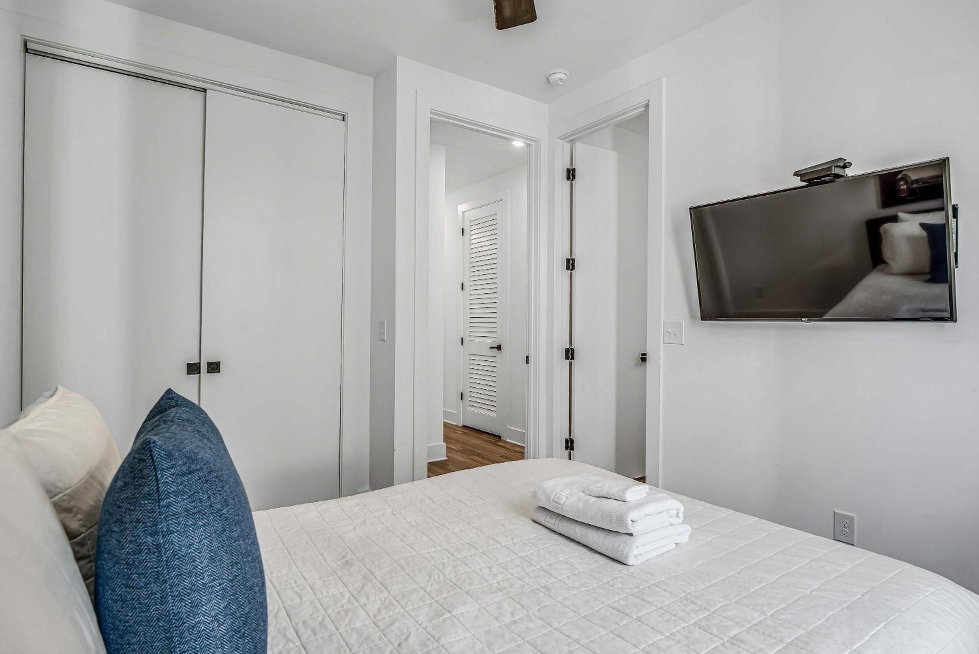 Holiday home Spectacular Double Rooftop 7 Mins To Broadway Nashville