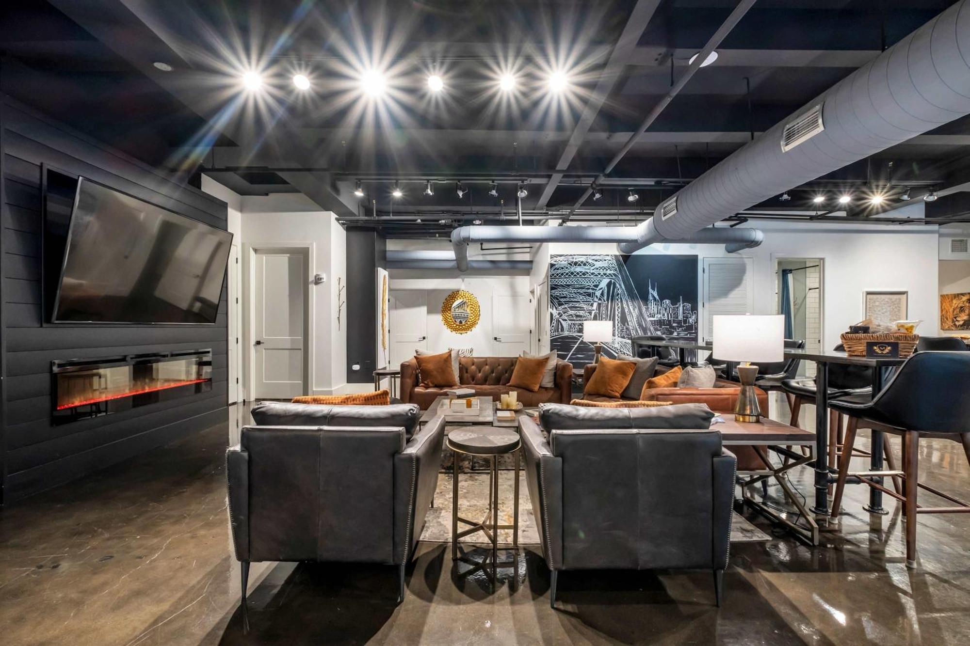 Apartment Modern 6br By Maddox Nashville