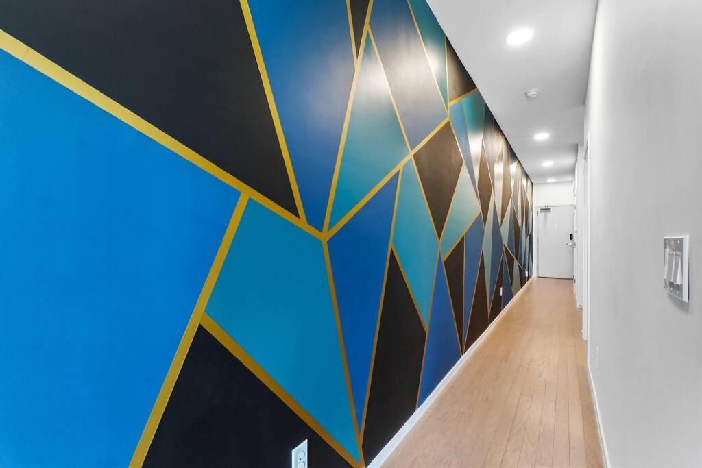 Holiday home Downtown Modern 1 Mi To Broadway, Park Free