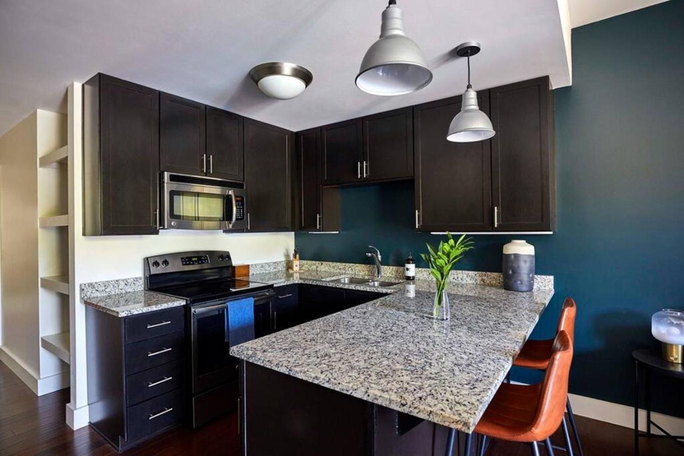 Aparthotel Heart Of 12 South, Near Downtown, Park Free - #11 Nashville