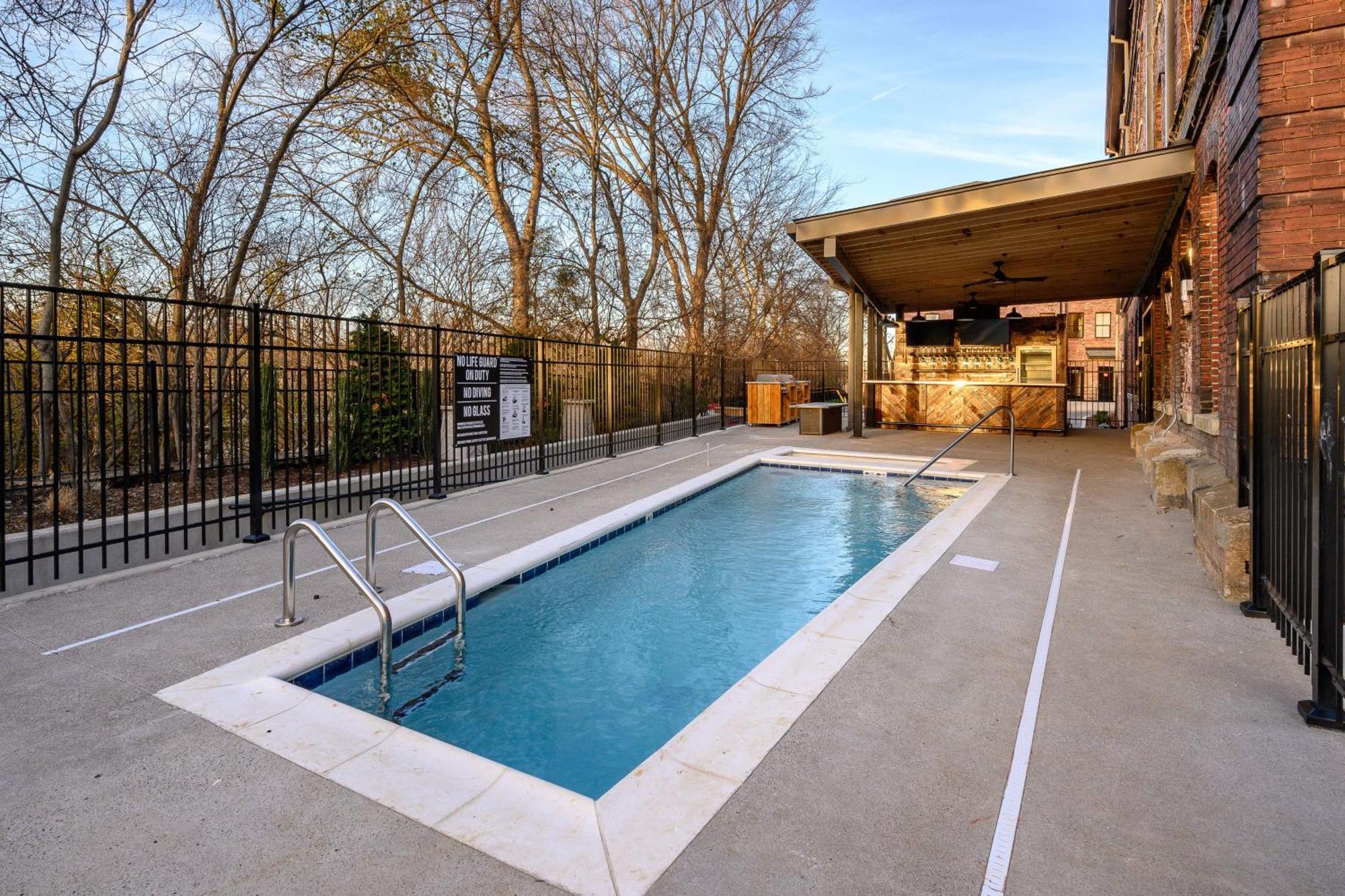 Apartment The 1865 #113 *