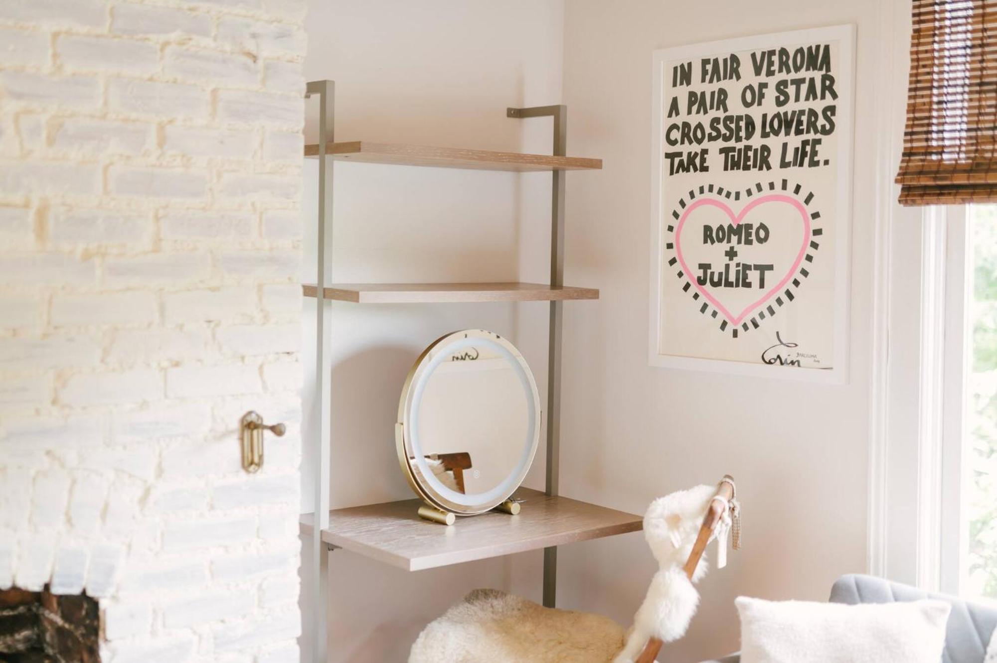 Holiday home Historic Gem: 4 Bedroom With Pool, Walk To Hotspots