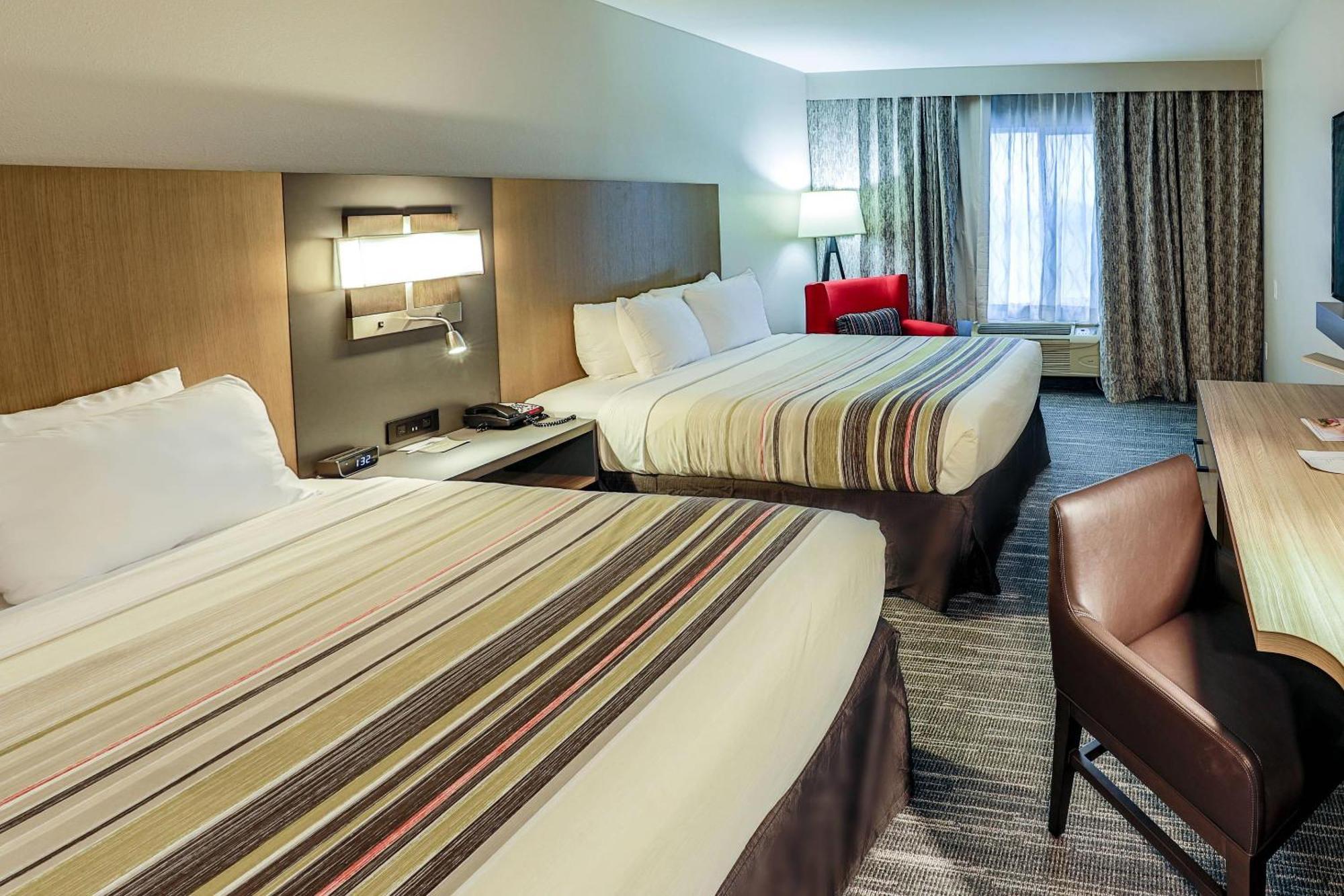 Hotel Country & By Radisson Airport Tn Nashville