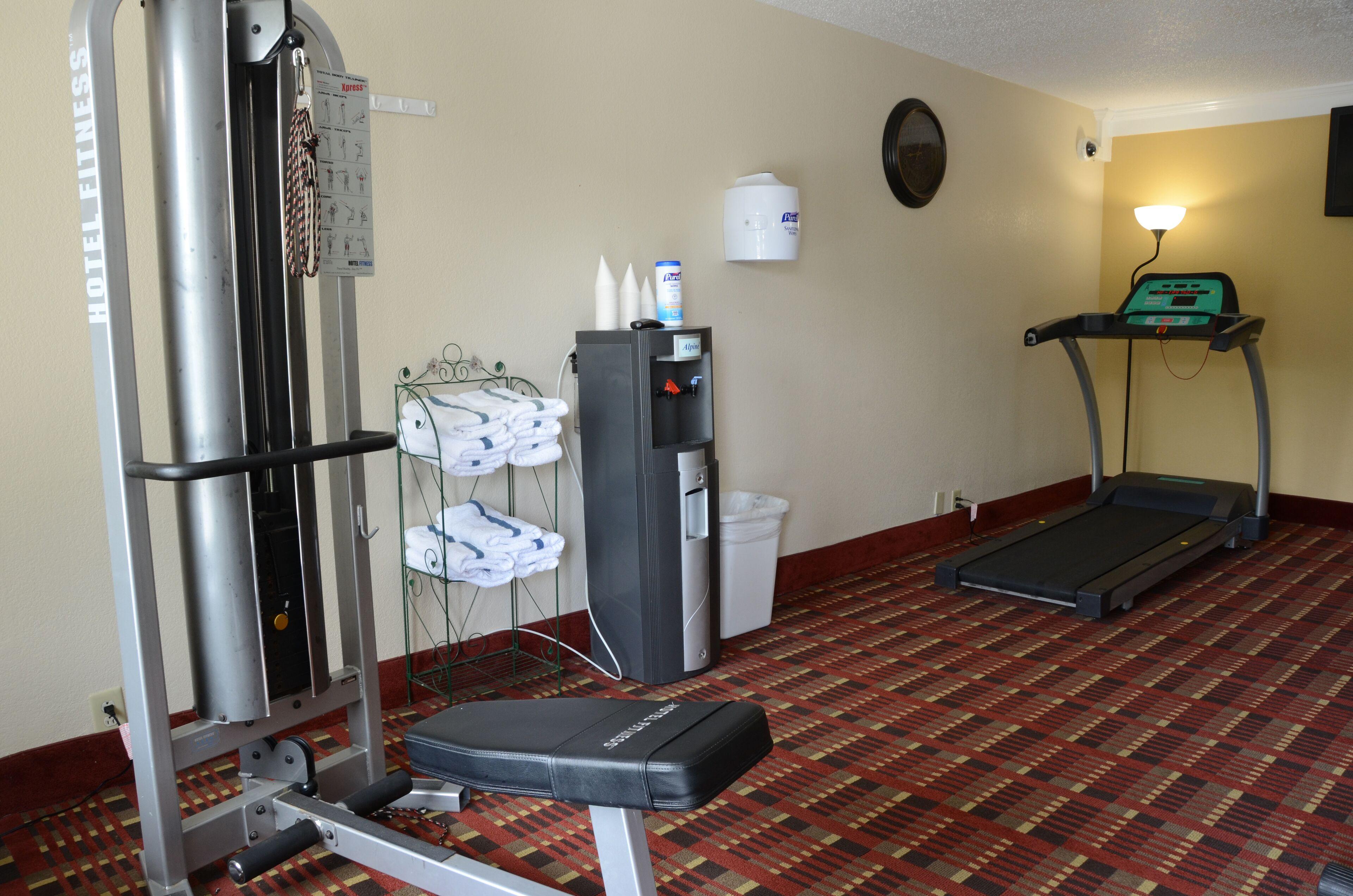 Baymont By Wyndham Airport Hotel