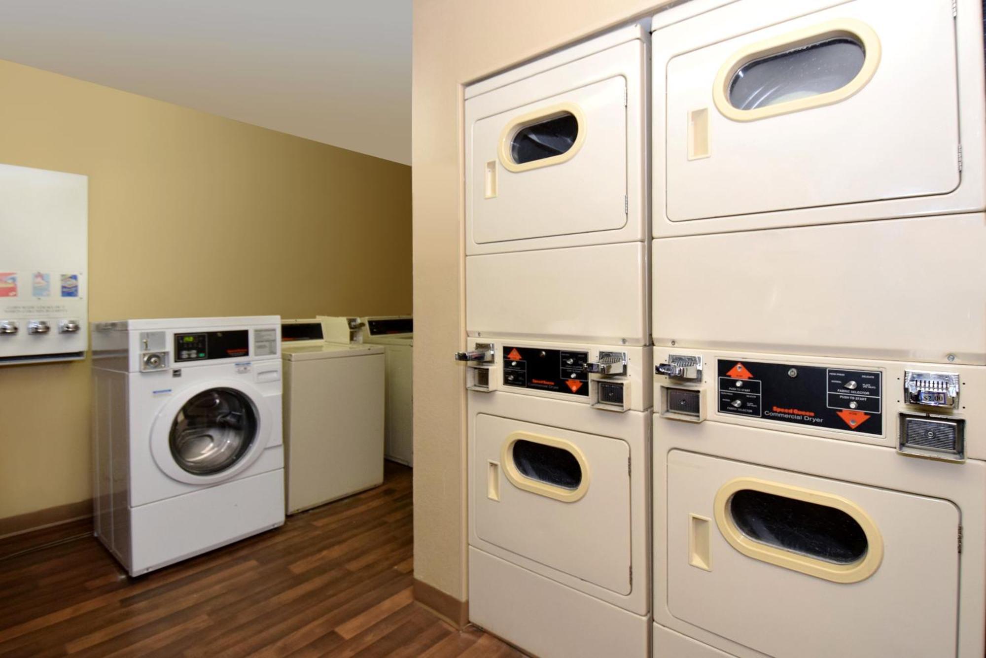 Homestay Suites Hotel