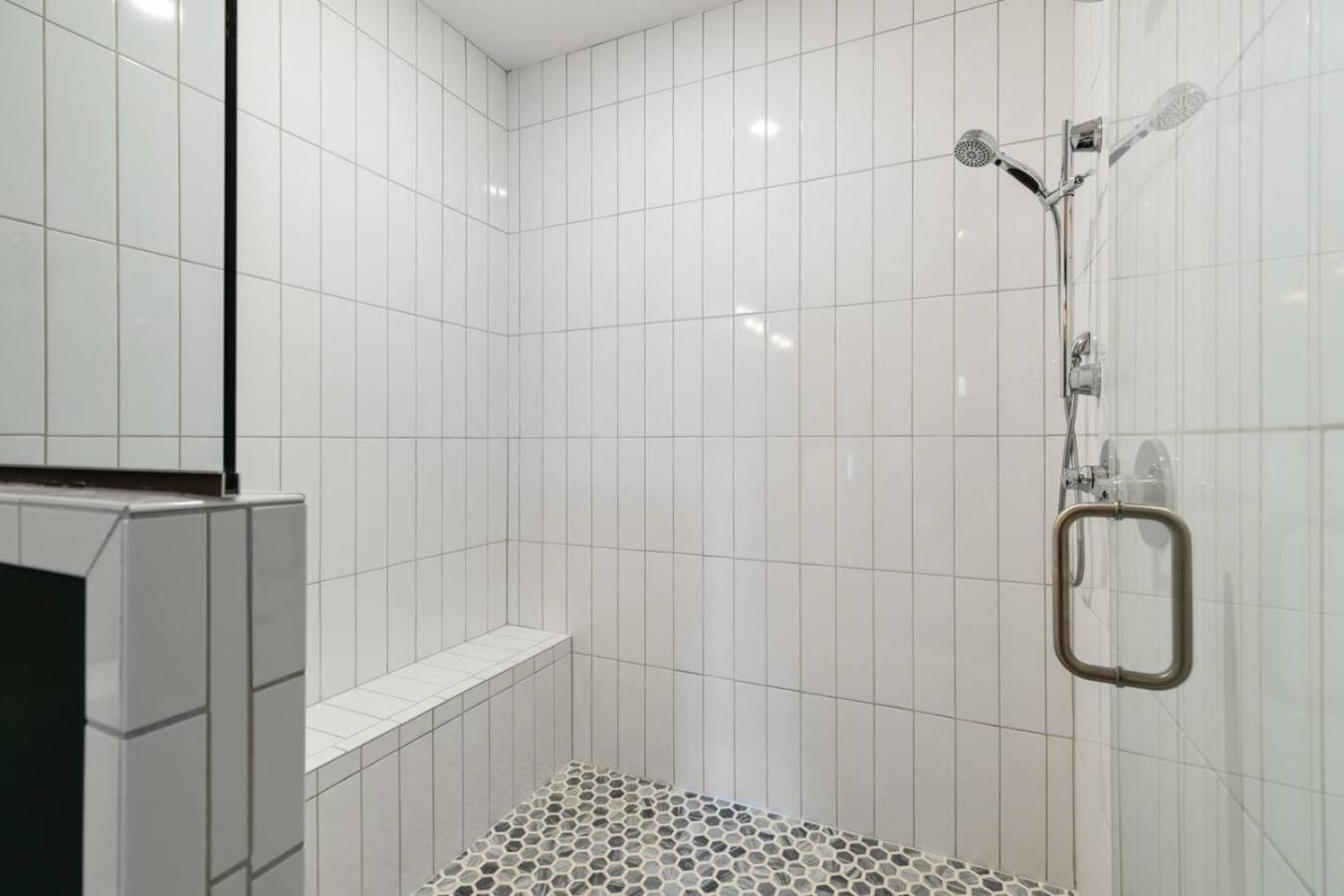 Private Rooftop Near Vanderbilt Only 2 Miles From Downtown Nashville