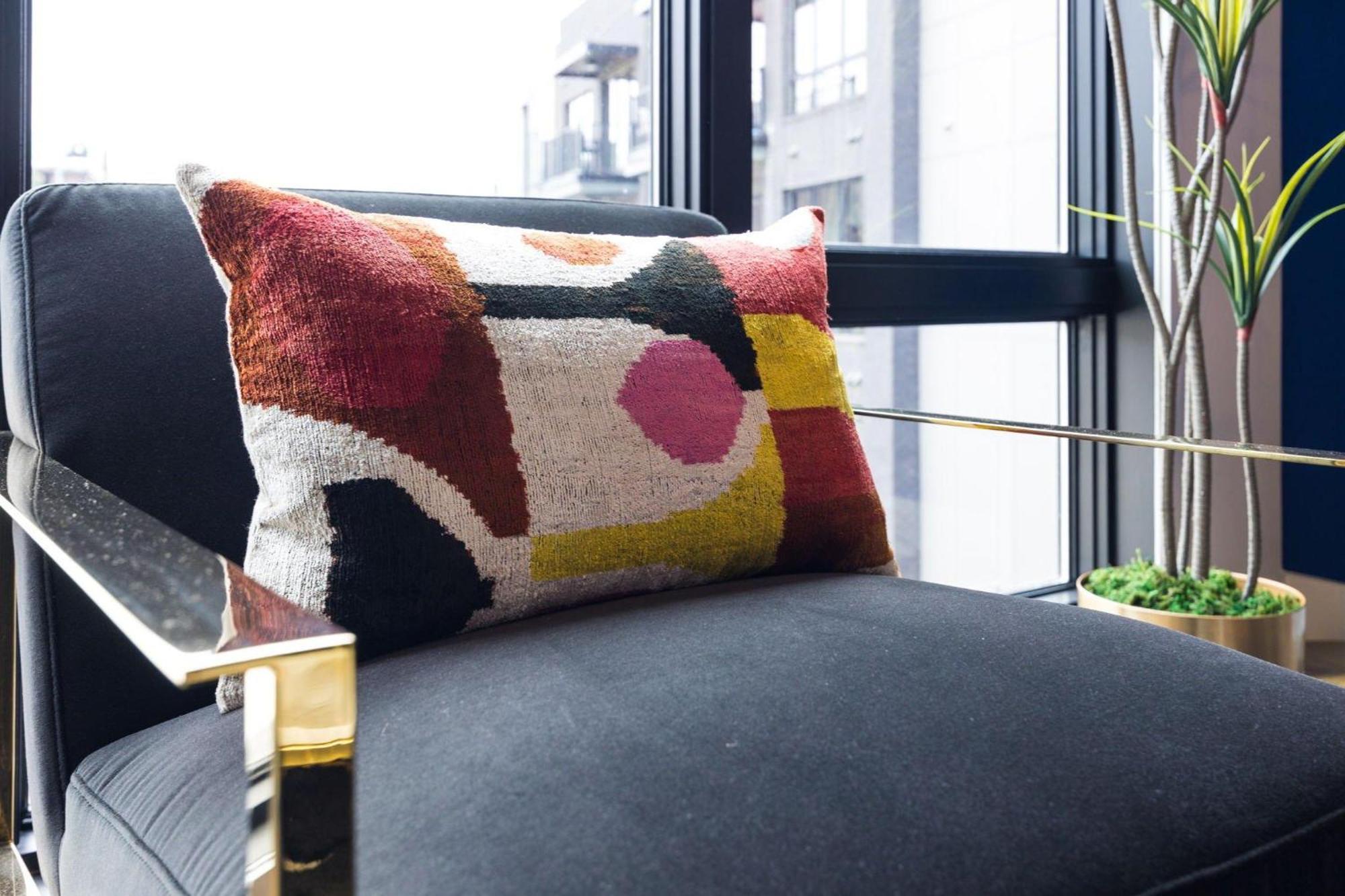 Dolly's Parton-non - Odyssey - Heart Of Midtown * Nashville