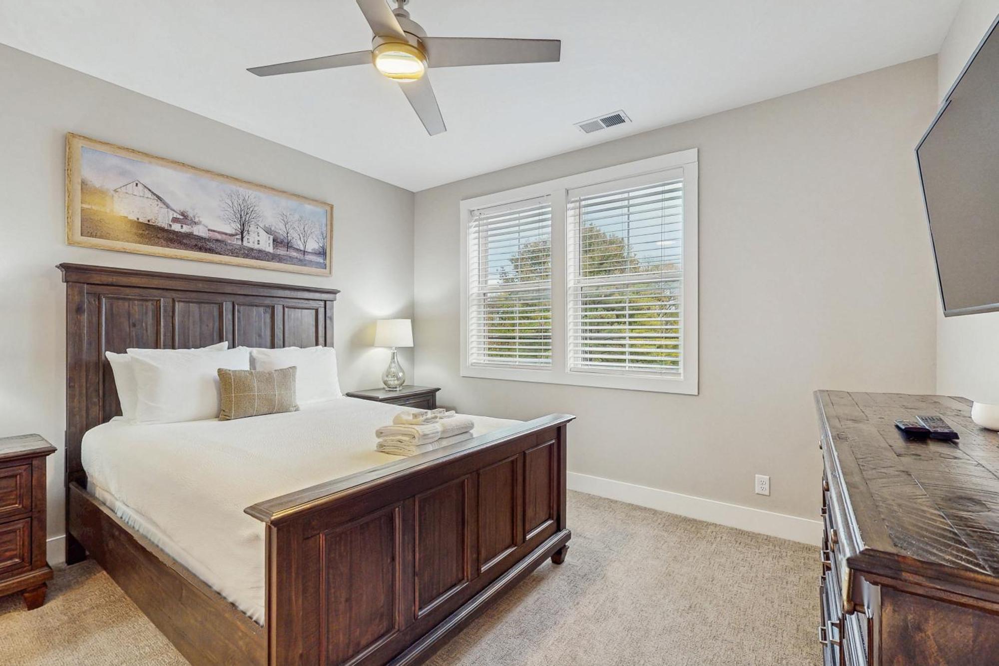 Edison 210 * Nashville