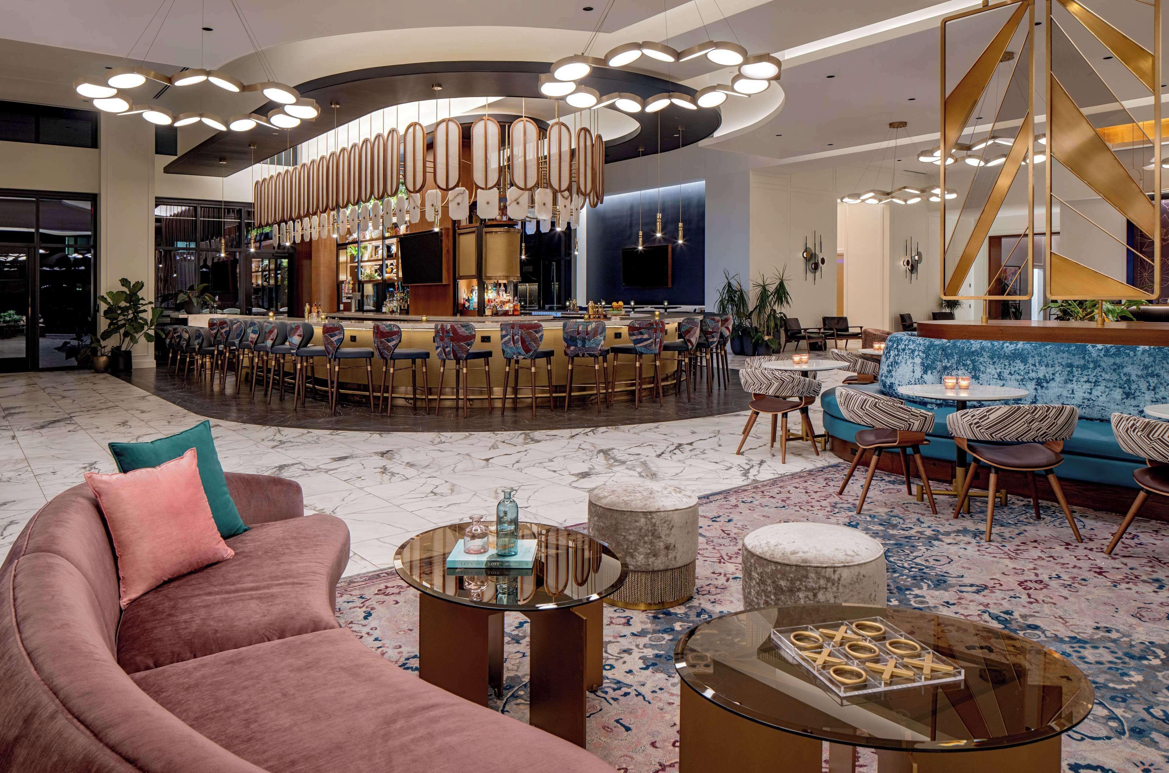 Tempo By Hilton Downtown Hotel Nashville