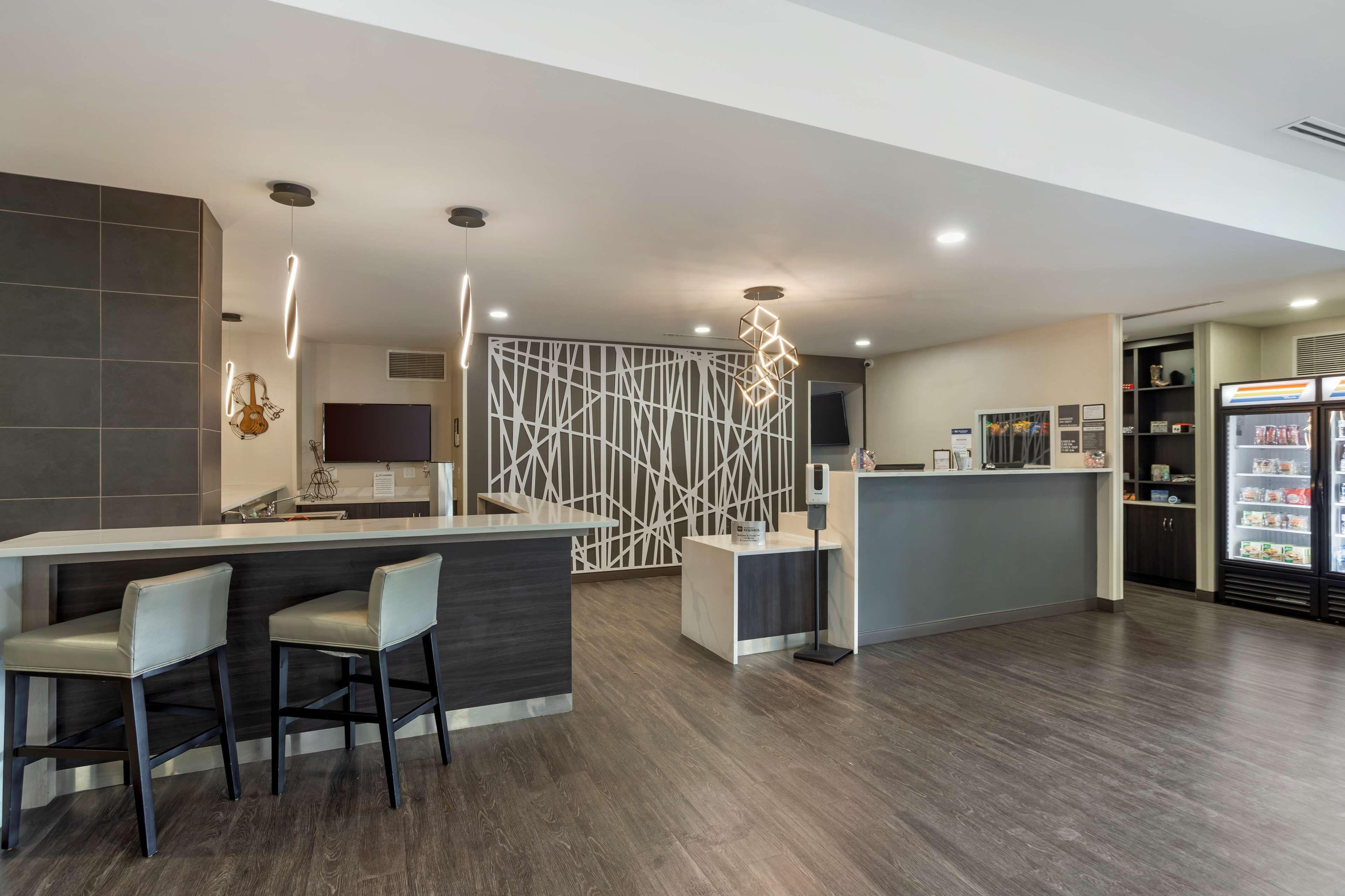 Western Executive Residency Antioch