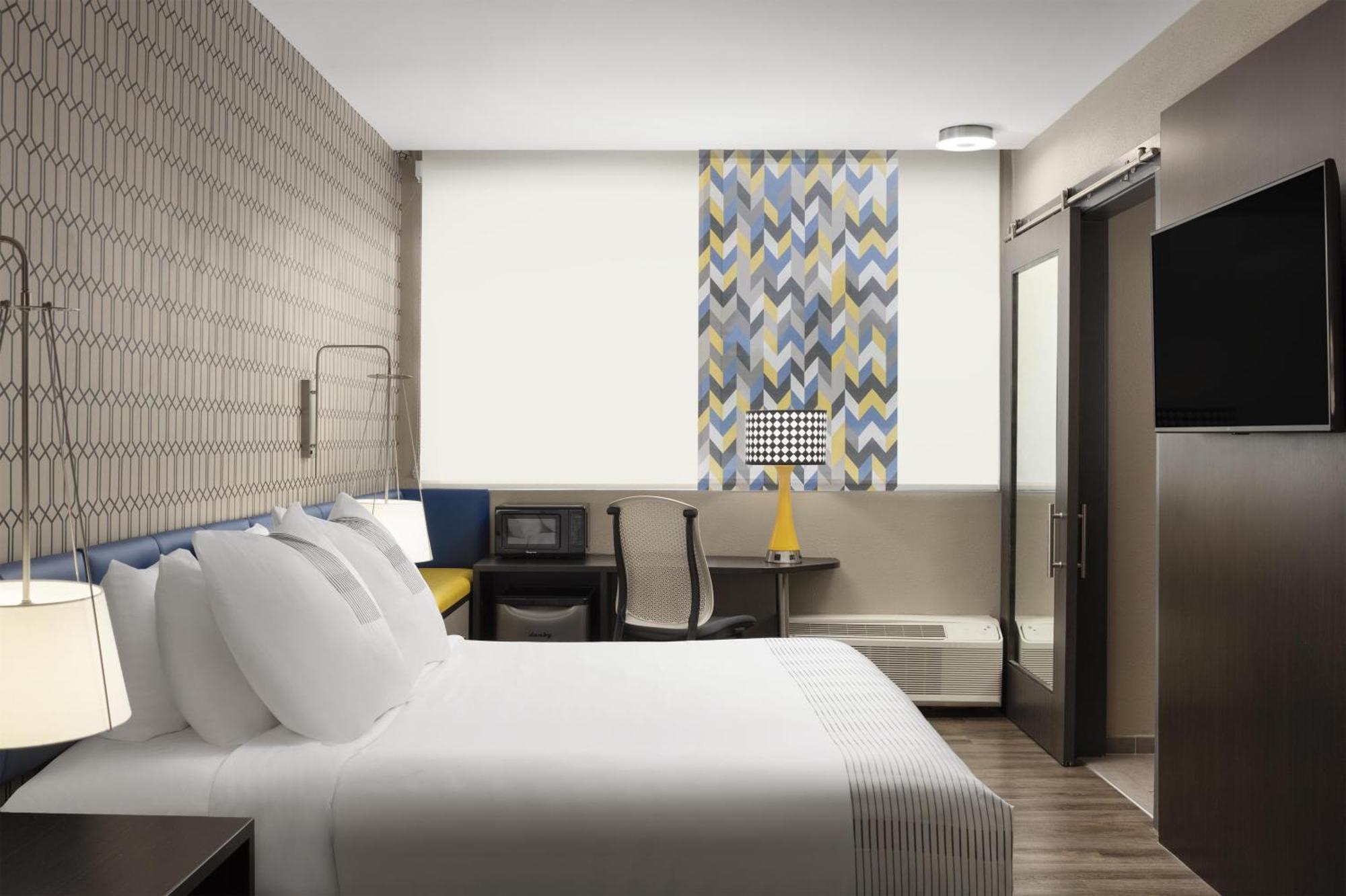 Glo Western Airport Hotel Nashville