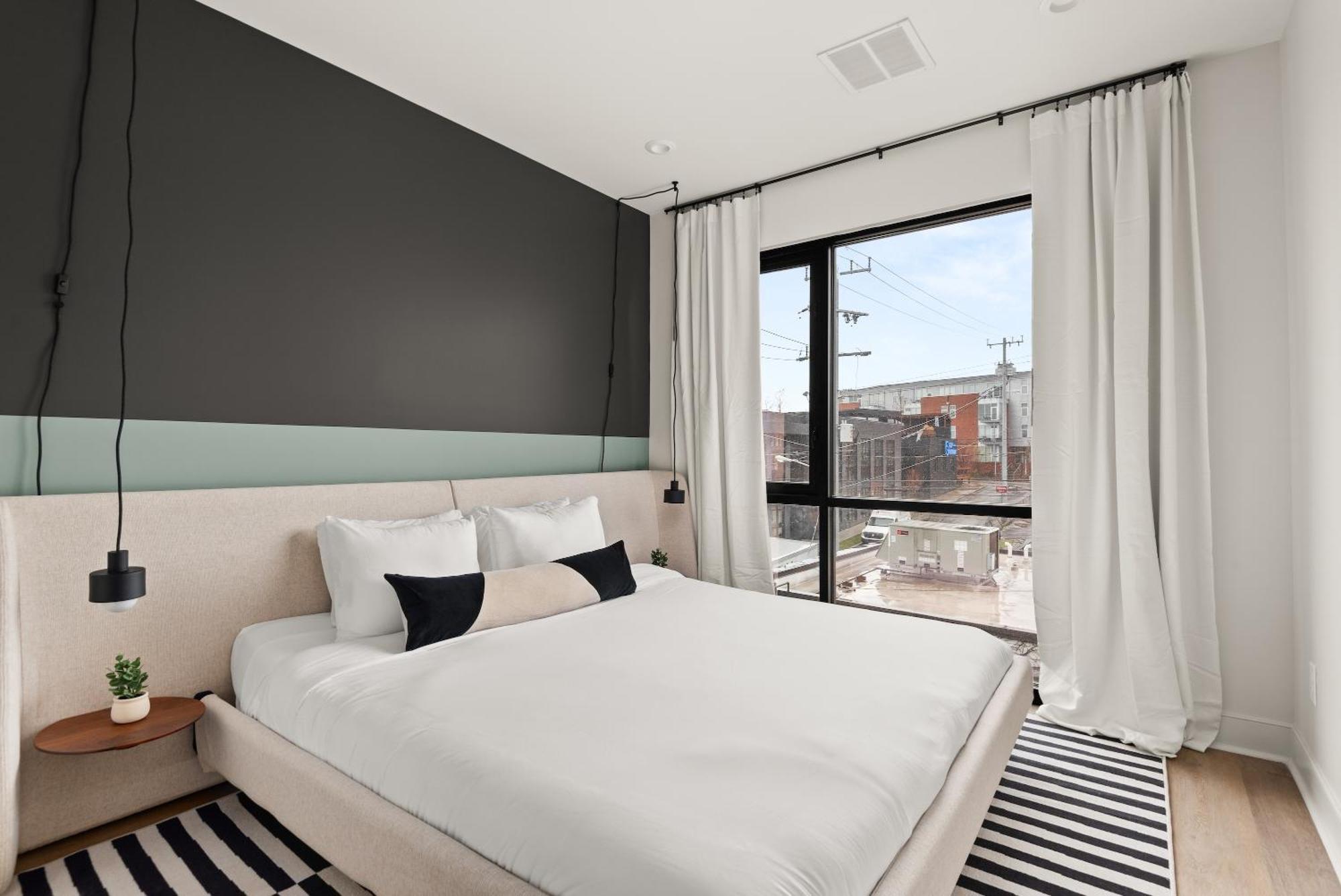 The Eighteen By Kasa Hotel