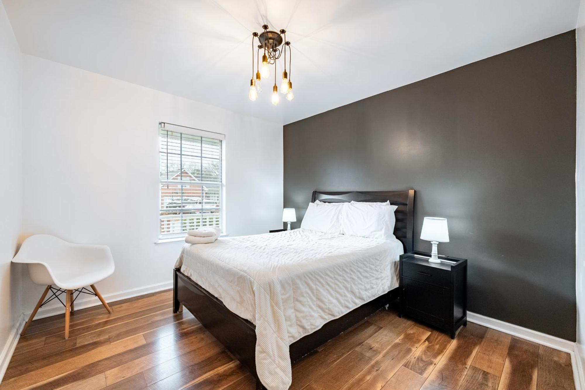 3br Lakefront In With Bbq & Hot Tub * Nashville