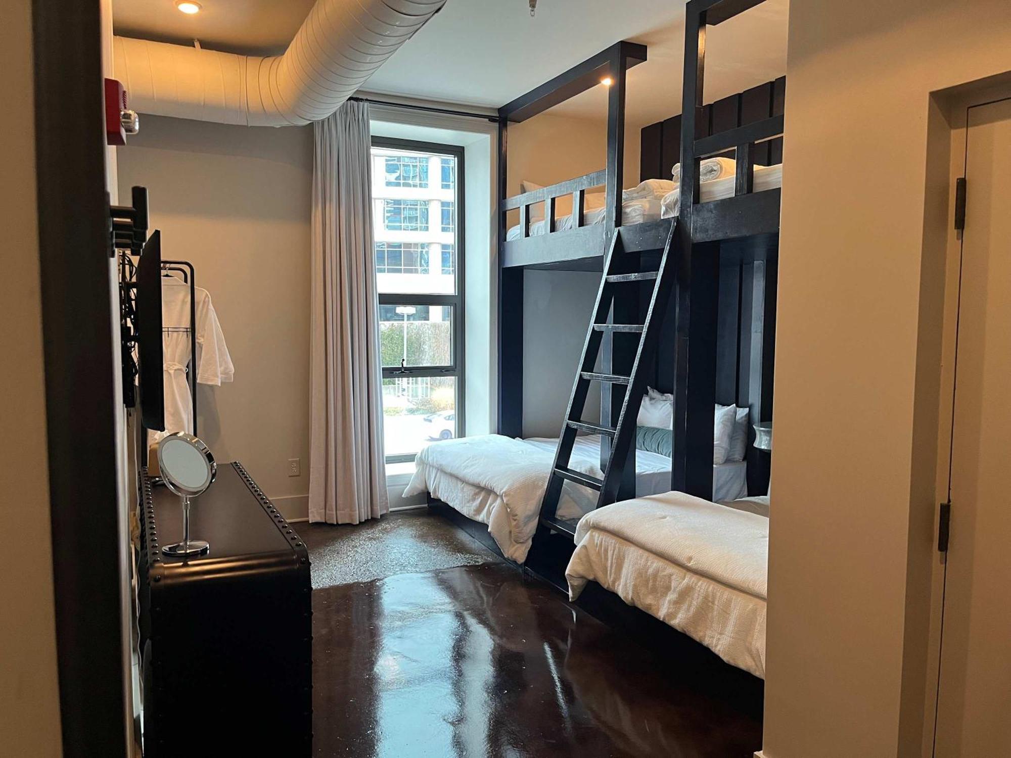 Lower Broadway 4br By Maddox * Nashville