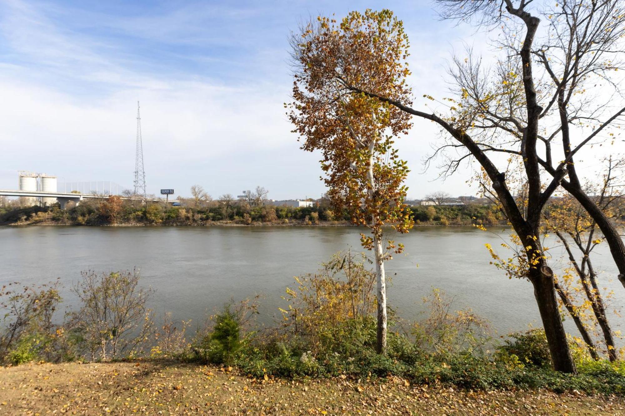 Apartment Downtown Riverfront *