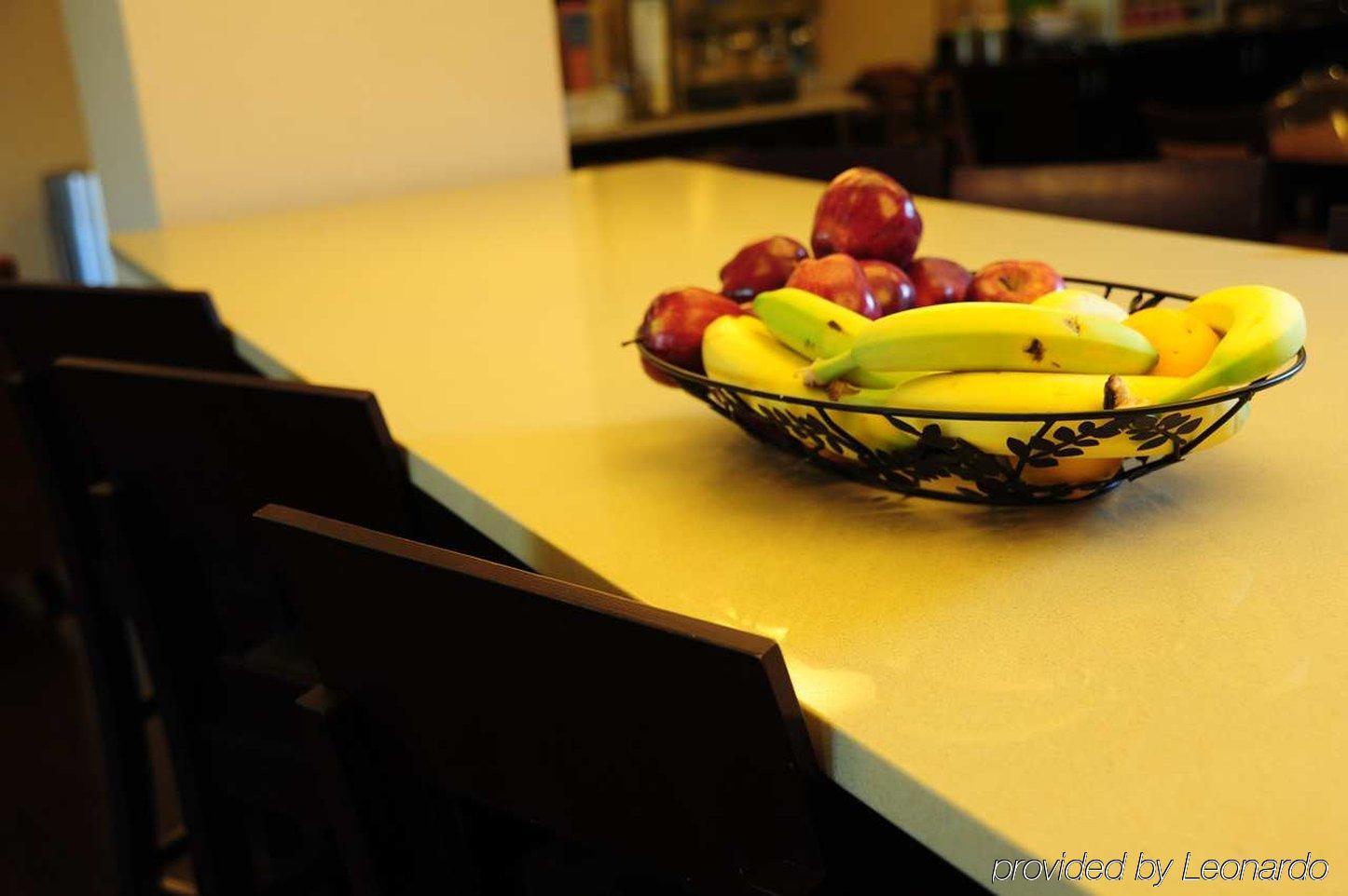 Hampton & Nashville-airport Hotel 3*