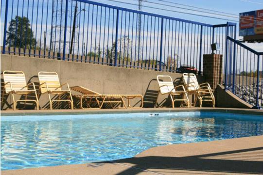 Days By Wyndham N Opryland/grand Ole Opry Motel Nashville