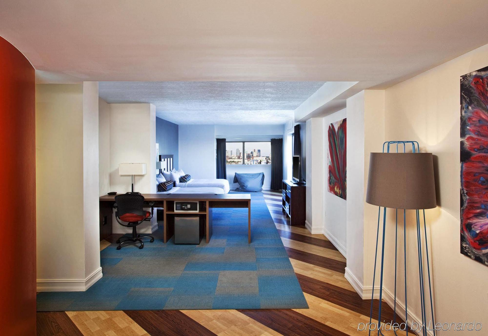 Hotel Aloft West End 3*