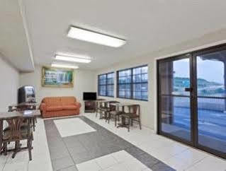 Hotel Days By Wyndham Downtown-nashville West Trinity Lane 2*