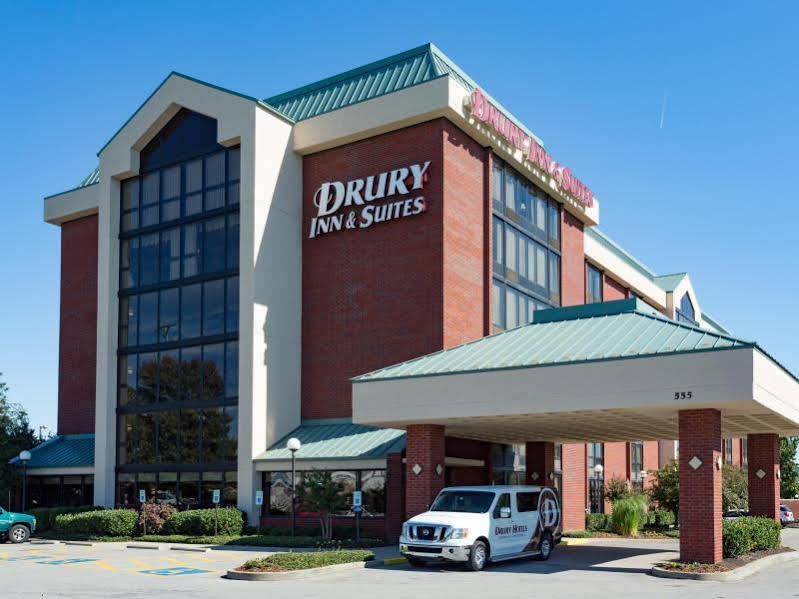 Hotel Drury & Airport 3*