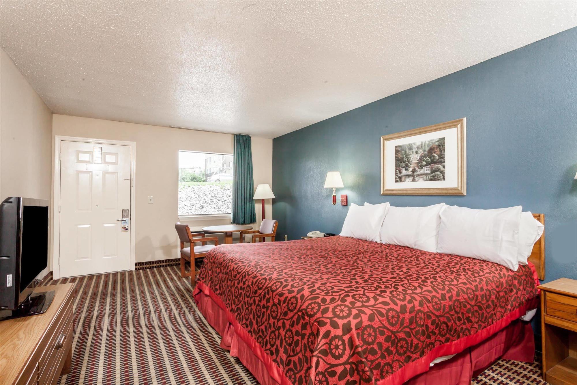Days By Wyndham N Opryland/grand Ole Opry Motel 2*