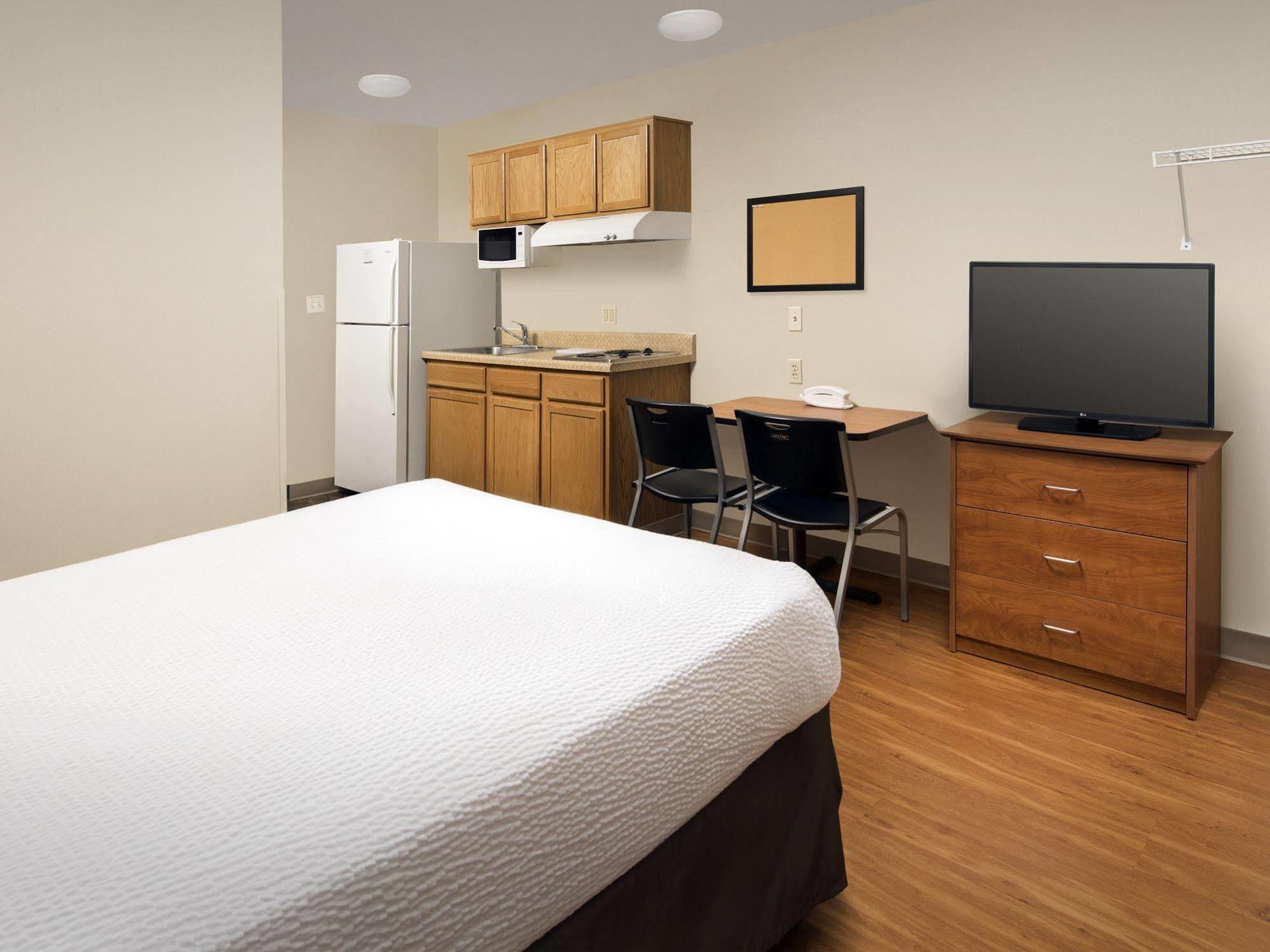 Hotel Woodspring East I-40