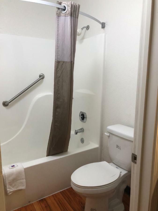6-nashville, Tn - Airport Hotel 2*