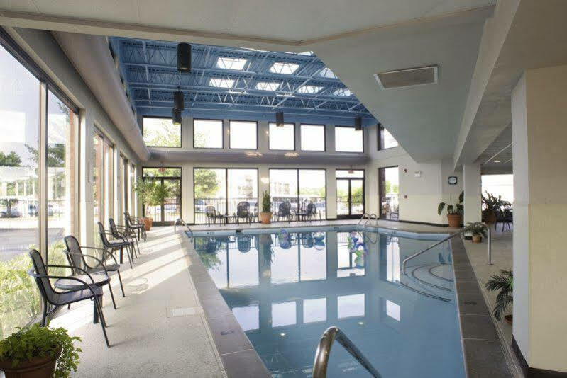 Luxe Opryland 3*