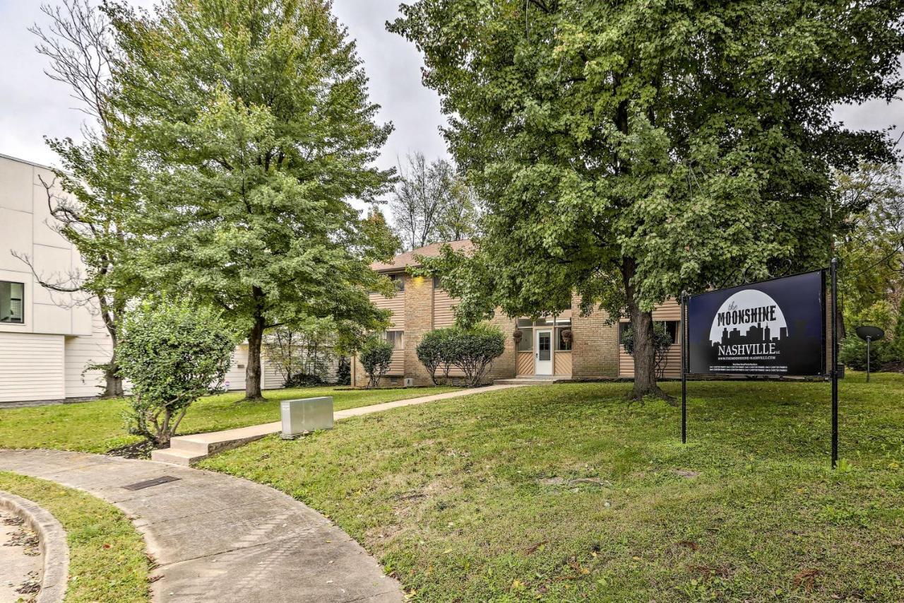 Apartment 'the Moonshine' Apt In Nashville's Music Row! Nashville