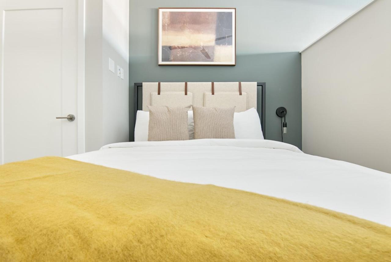 Sonder Belcourt Hillsboro Village 4*