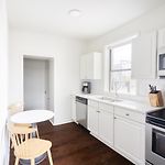 Sonder At Euclid Court