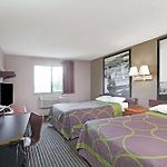 Super 8 by Wyndham Nashville/ Dntn/ Opryland Area