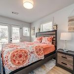 Nashville\'S Broadway: Your Spacious Home