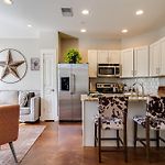 Modern 3-Story West End Condo - Free 2-Car Garage