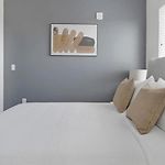 Landing - Modern Apartment With Amazing Amenities
