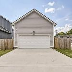 New Build 5 Min To Broadway Sleeps 10