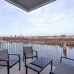 The Riverfront Vip Suite - Walk To Broadway & Nissan Stadium - Free Garage