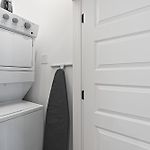 Tranquil Haven Close To Broadway With Free Parking