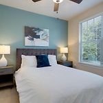 Landing Modern Apartment With Amazing Amenities