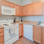 Landing Modern Apartment With Amazing Amenities