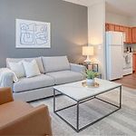 Landing Modern Apartment With Amazing Amenities