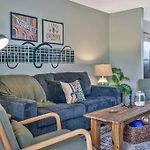 East Nash Local Dining Bars - Sleeps 6