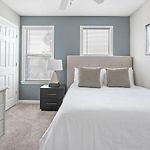 Landing Modern Apartment With Amazing Amenities