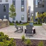 New And Luxurious Home By Downtown Nashville With Rooftop Deck!